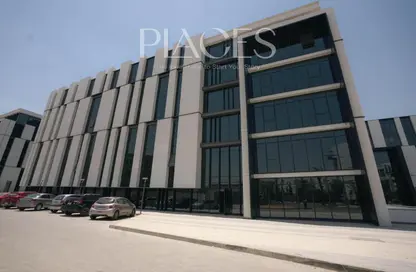 Office Space - Studio - 7+ Bathrooms for rent in Hyde Park - 5th Settlement Compounds - The 5th Settlement - New Cairo City - Cairo