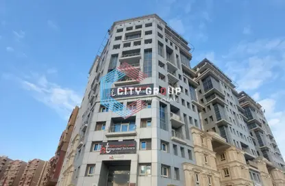 Office Space - Studio - 3 Bathrooms for rent in Hay El Maadi - Cairo