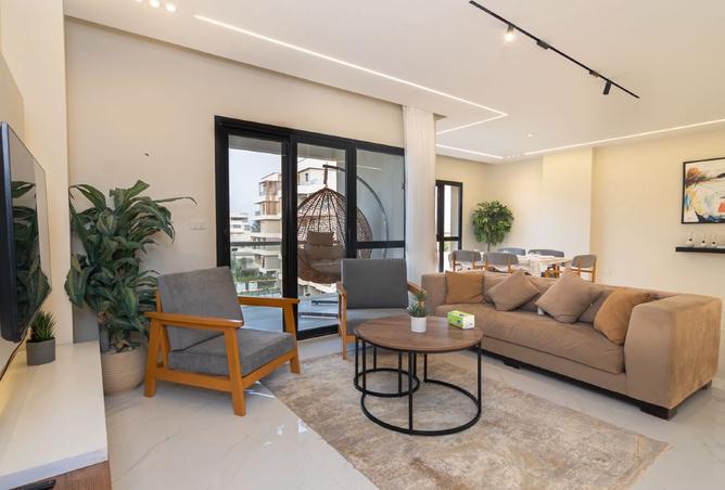 8487649 - Property Image 2