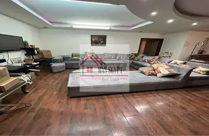 شقة - 3 غرف نوم - 3 حمامات للبيع في شارع جزيرة العرب (المهندس حسن حلمي) - المهندسين - الجيزة