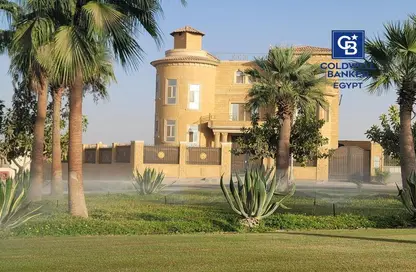 Palace for sale in Royal City - Sheikh Zayed Compounds - Sheikh Zayed City - Giza