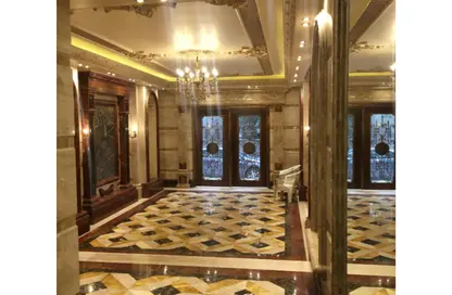 Apartment - 3 Bedrooms - 3 Bathrooms for sale in Al Thawra Square - Dokki - Giza