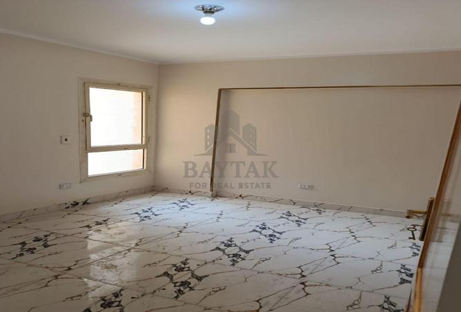 8086359 - Property Image 3