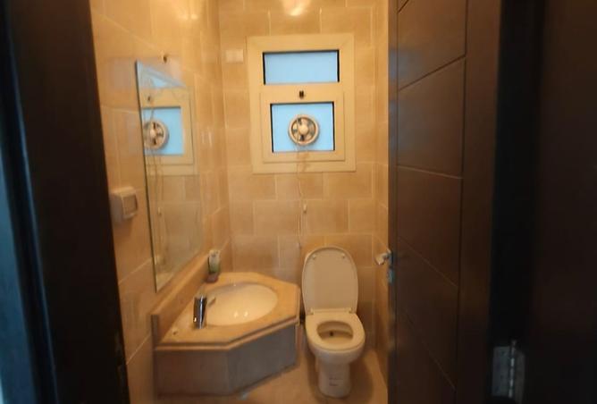 8200562 - Property Image 2