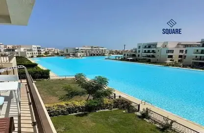 (بنتهاوس  (روف - 2 غرف نوم - 2 حمامات للبيع في ازها الساحل الشمالي - راس الحكمة - الساحل الشمالي