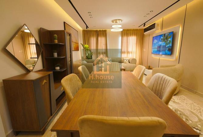 8421462 - Property Image 3