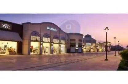 Clinic - Studio - 1 Bathroom for sale in Madinaty - Cairo