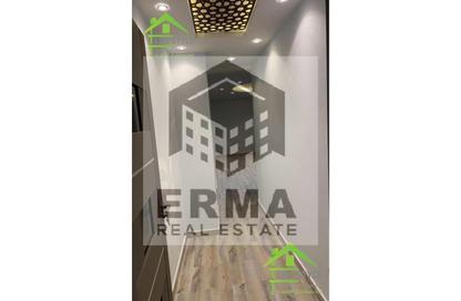 Apartment - 3 Bedrooms - 2 Bathrooms for sale in Misr Al Qadima Road - Ain El Sera - Hay Masr El Kadima - Cairo