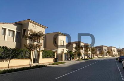 Villa - 7 Bedrooms - 5 Bathrooms for sale in Levana - Uptown Cairo - Mokattam - Cairo