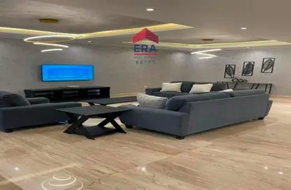 Apartment - 4 Bedrooms - 2 Bathrooms for rent in Sarayat Al Maadi - Hay El Maadi - Cairo