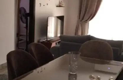 Apartment - 3 Bedrooms - 2 Bathrooms for sale in 7th Sector - Zahraa El Maadi - Hay El Maadi - Cairo