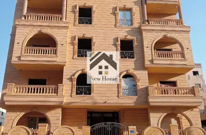 Apartment - 4 Bedrooms - 3 Bathrooms for sale in South Lotus - El Lotus - New Cairo City - Cairo