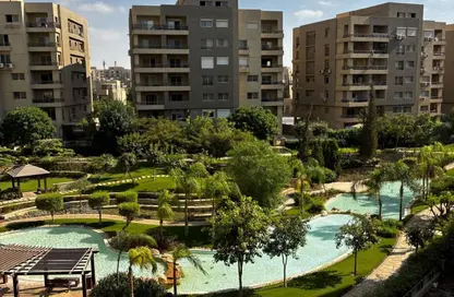 Apartment - 4 Bedrooms - 3 Bathrooms for sale in The Square - 5th Settlement Compounds - The 5th Settlement - New Cairo City - Cairo