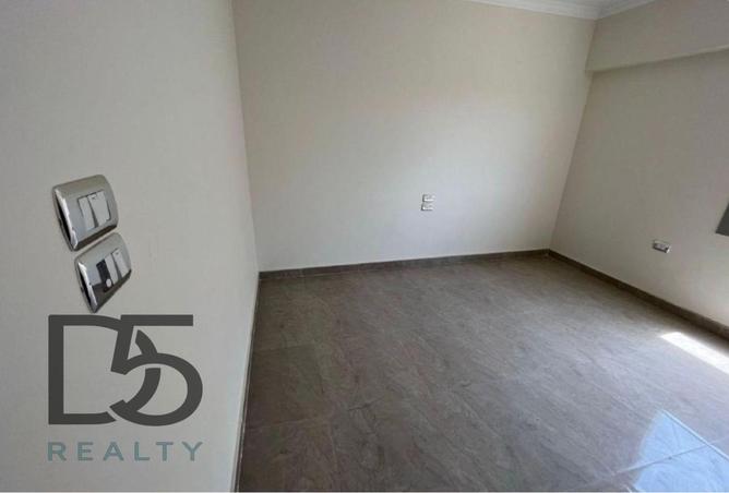 8516604 - Property Image 2