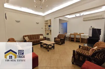 Apartment - 2 Bedrooms - 1 Bathroom for rent in Ahmed Heshmat St. - Zamalek - Cairo