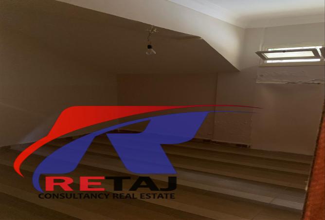 7989556 - Property Image 3