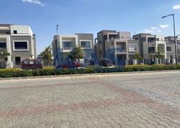 تاون هاوس - 4 غرف نوم - 5 حمامات for للبيع in نيو جيزة - طريق مصر اسكندرية الصحراوي - مدينة 6 أكتوبر - الجيزة