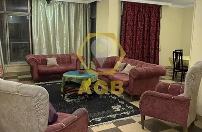 Apartment - 3 Bedrooms - 2 Bathrooms for sale in Abou Al Feda St. - Zamalek - Cairo