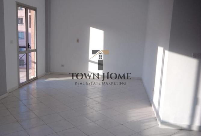 8313612 - Property Image 2