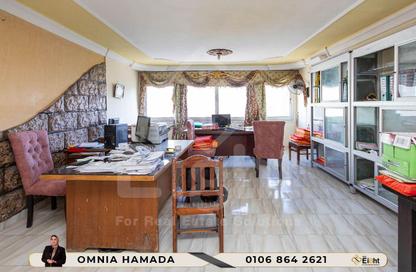 Apartment - 2 Bedrooms - 2 Bathrooms for sale in Victor Ammanuel Square - Smouha - Hay Sharq - Alexandria