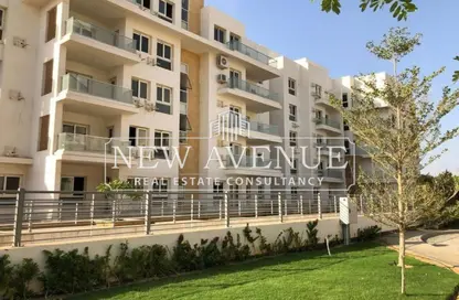 Apartment - 3 Bedrooms - 3 Bathrooms for sale in Mountain View iCity - 5th Settlement Compounds - The 5th Settlement - New Cairo City - Cairo