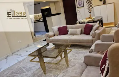 شقة - 2 غرف نوم - 2 حمامات للبيع في مون فالي - المستثمرين الجنوبية - مدينة القاهرة الجديدة - القاهرة