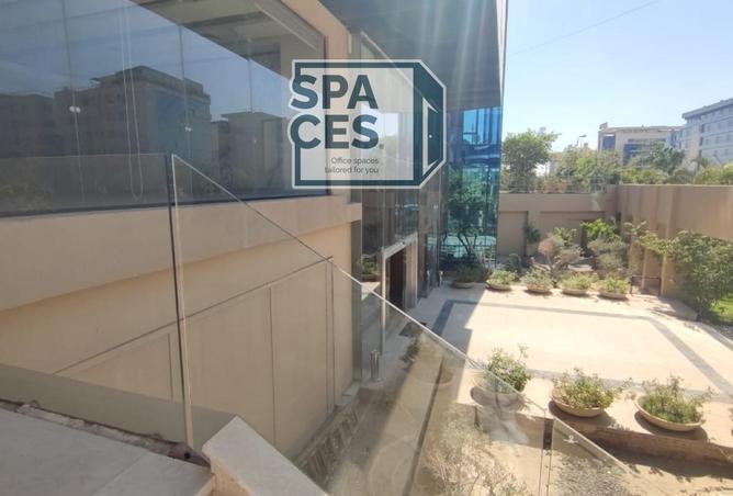 8233661 - Property Image 2