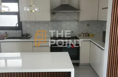 Apartment - 2 Bedrooms - 2 Bathrooms for sale in Al Burouj Compound - El Shorouk Compounds - Shorouk City - Cairo
