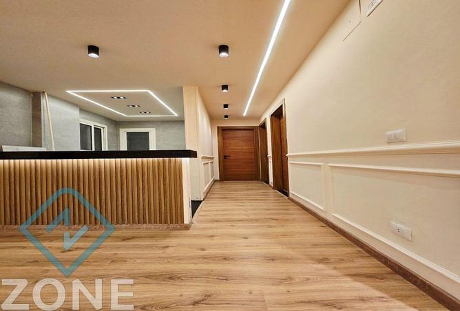 8090671 - Property Image 3