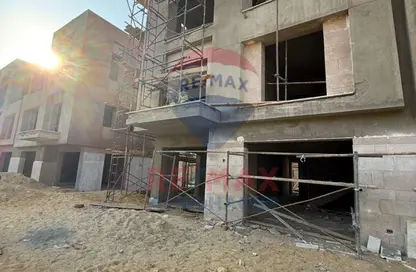 تاون هاوس - 3 غرف نوم - 4 حمامات للبيع في ديستريكت 5 - كمبوندات التجمع الخامس - التجمع الخامس - مدينة القاهرة الجديدة - القاهرة