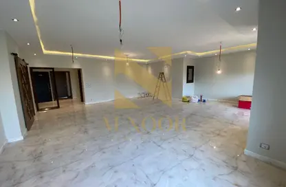 Apartment - 4 Bedrooms - 4 Bathrooms for rent in The Courtyards - Sheikh Zayed Compounds - Sheikh Zayed City - Giza