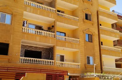 شقة - 3 غرف نوم - 2 حمامات للبيع في البوابة الرابعة - مينا - حدائق الاهرام - الجيزة