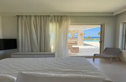 Chalet - 2 Bedrooms - 2 Bathrooms for sale in Mountain View - Ras Al Hekma - North Coast