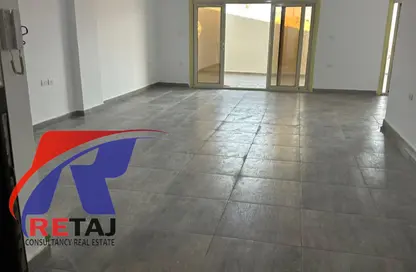 Apartment - 3 Bedrooms - 2 Bathrooms for rent in Orouba Axis - Area A - Ganoob El Acadimia - New Cairo City - Cairo