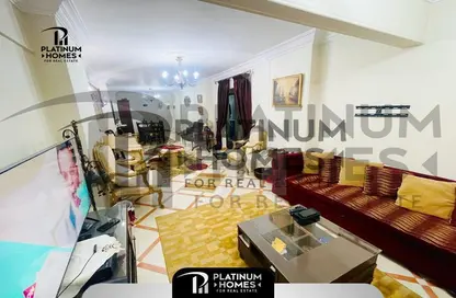 Apartment - 2 Bedrooms - 1 Bathroom for sale in Zezenia - Hay Sharq - Alexandria