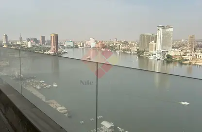 شقة - 4 غرف نوم - 4 حمامات للبيع في شارع الجزيره - الزمالك - القاهرة