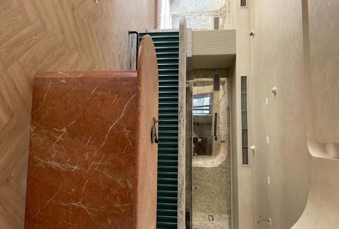 8121640 - Property Image 2