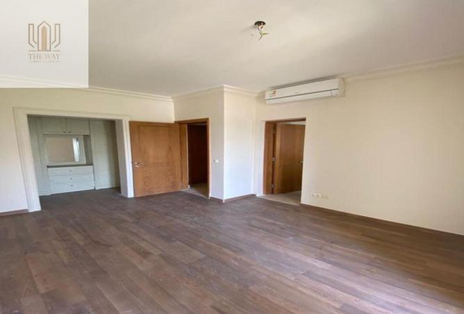 8194062 - Property Image 2