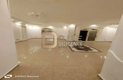 Apartment - 3 Bedrooms - 2 Bathrooms for sale in Fatma Al Sharbatly Mosque - District 3 - The 5th Settlement - New Cairo City - Cairo