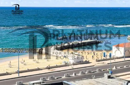 Apartment - 3 Bedrooms - 1 Bathroom for sale in Al Geish Road - El Mandara - Hay Than El Montazah - Alexandria