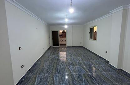 Apartment - 3 Bedrooms - 2 Bathrooms for sale in Gate 4 old - Horus - Hadayek El Ahram - Giza
