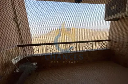 Apartment - 2 Bedrooms - 2 Bathrooms for sale in Tijan - Zahraa El Maadi - Hay El Maadi - Cairo