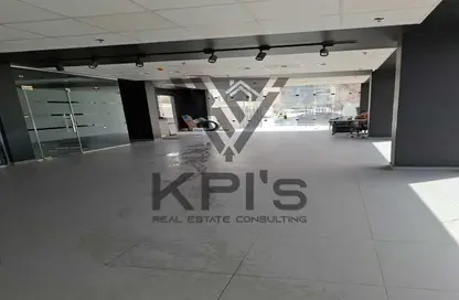 Shop - Studio - 1 Bathroom for rent in Bank Center Street - South Teseen St. - The 5th Settlement - New Cairo City - Cairo