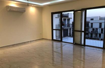 Apartment - 3 Bedrooms - 3 Bathrooms for rent in The Courtyard - 12th District - Sheikh Zayed City - Giza