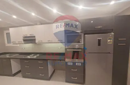 Apartment - 2 Bedrooms - 2 Bathrooms for rent in October Plaza - 6 October Compounds - 6 October City - Giza Apartment - 2 Bedrooms - 2 Bathrooms for rent in October Plaza - 6 October Compounds - 6 October City - Giza