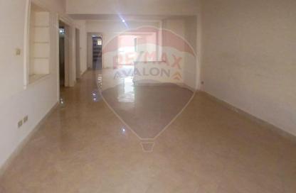 Apartment - 2 Bedrooms - 2 Bathrooms for sale in Laurent - Hay Sharq - Alexandria