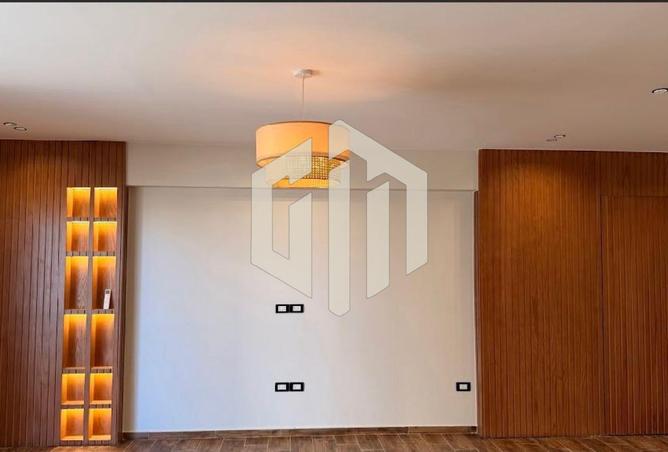 8323101 - Property Image 2