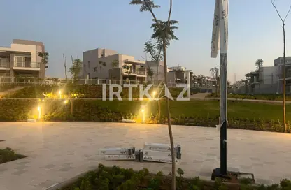 Townhouse - 4 Bedrooms - 4 Bathrooms for sale in Al Maqsad - New Capital Compounds - New Capital City - Cairo