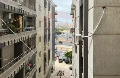 Apartment - 3 Bedrooms - 2 Bathrooms for rent in Smouha - Hay Sharq - Alexandria