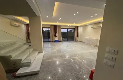 Villa - 3 Bedrooms - 4 Bathrooms for rent in Patio Al Zahraa - Sheikh Zayed Compounds - Sheikh Zayed City - Giza